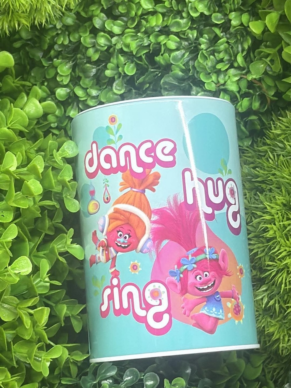 Hasbro Trolls Dance Hug Sing Favor Can - Pink & Teal